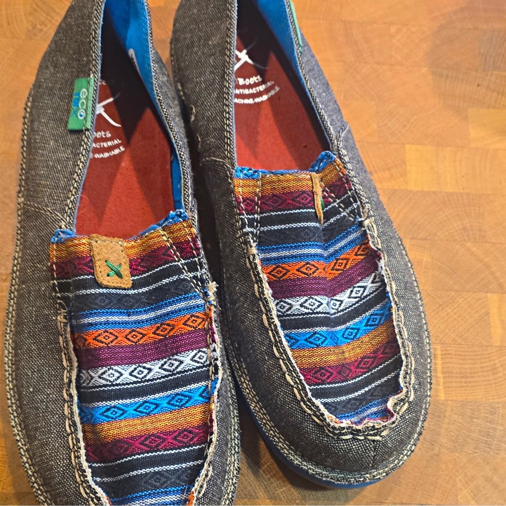 Twisted X Women's Slip-On Flats Size 9 Canvas Multicolor/Gray Striped